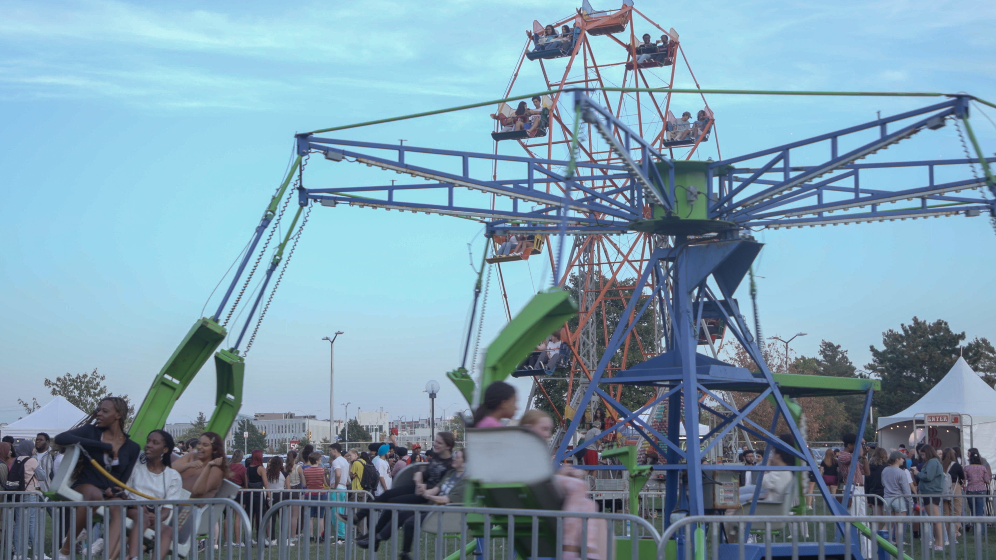 BUSU clubs carnival ride with students enjoying the event